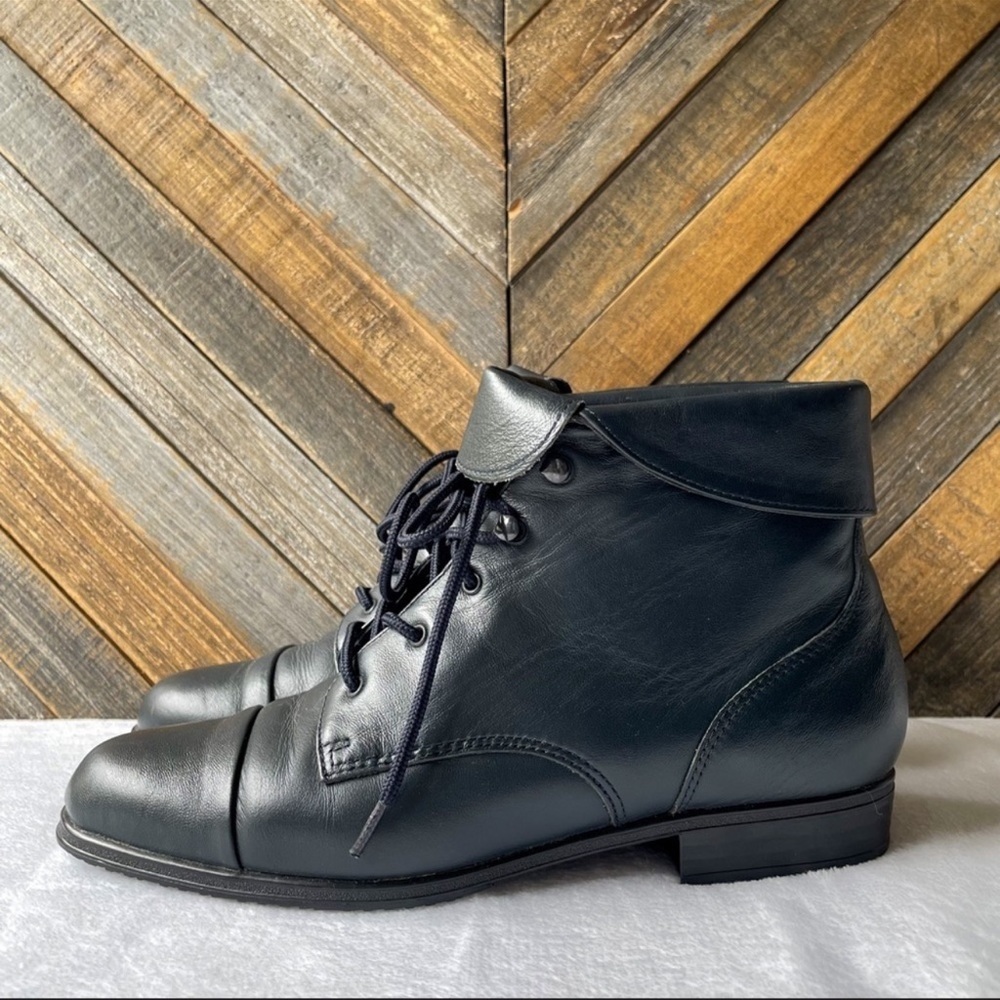 Vintage Style Granny Boots